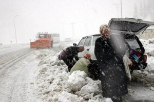 Heavy snowfall catches residents of the Black Sea region unawares