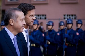 Minister-president-Mark-Rutte-wordt-ontvangen-door-zijn-Turkse-collega-Tayyip-Recep-Erdogan